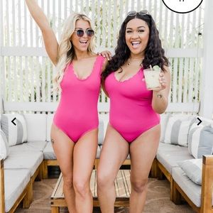 Pink Lilly one piece XL scalloped swimsuit